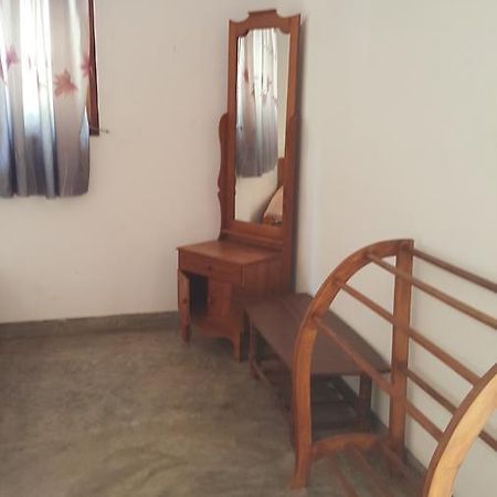 Lokuge Grand Resort Kataragama Ngoại thất bức ảnh