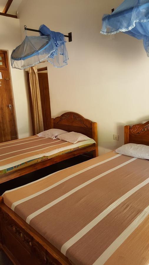 Lokuge Grand Resort Kataragama Ngoại thất bức ảnh