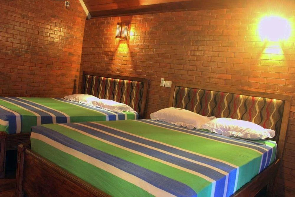 Lokuge Grand Resort Kataragama Ngoại thất bức ảnh