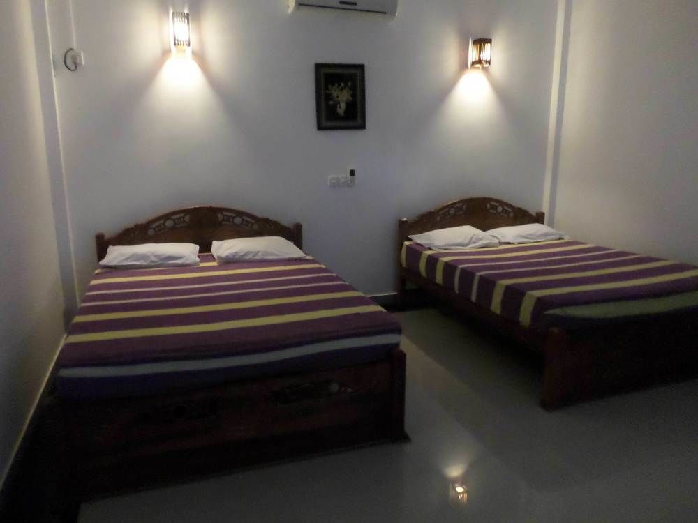 Lokuge Grand Resort Kataragama Ngoại thất bức ảnh
