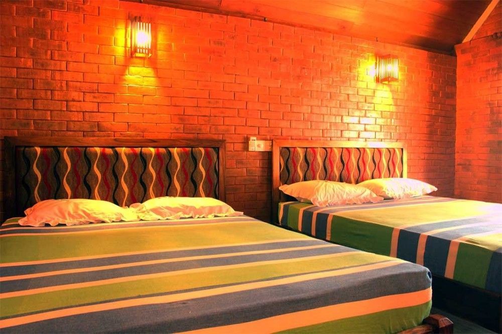 Lokuge Grand Resort Kataragama Ngoại thất bức ảnh